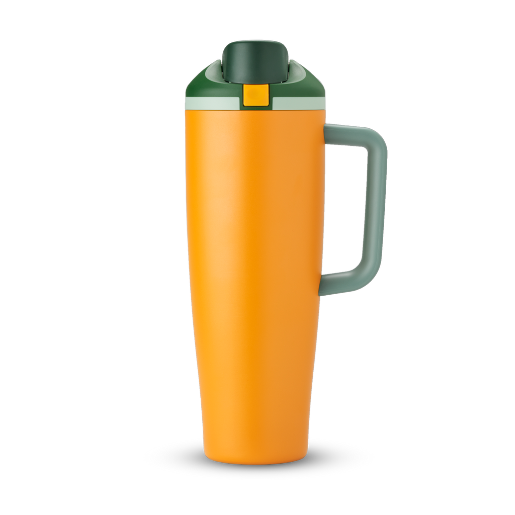 FreeSip® Tumbler CA - The Desk Bottle Edit